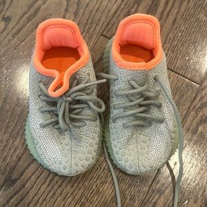 Yeezy toddler shoes size 4K. Worn once